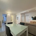Mercede - Spanish Steps Apartman *
